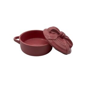Wild Eye Designs Baked Brie Dish Pink New Bow Lid Ceramic Bake NWT